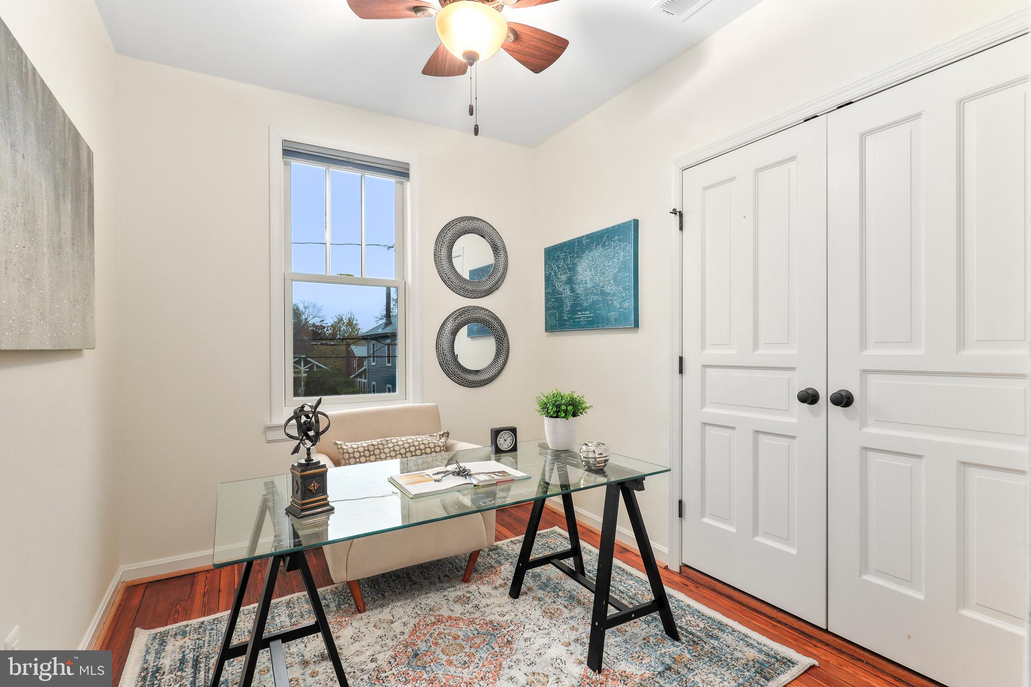 DEL RAY - Residential