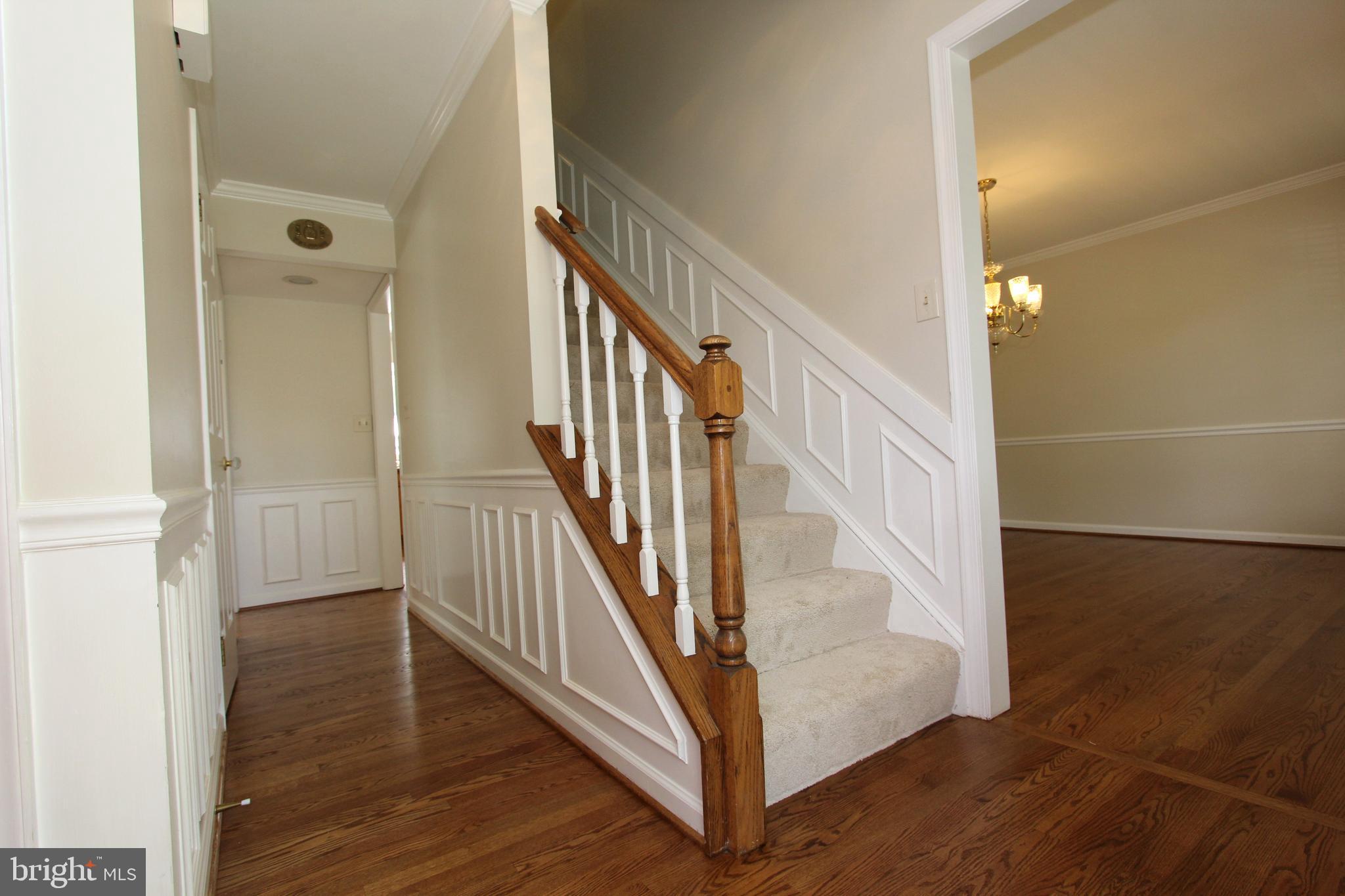 8102 CLAIBORNE COURT