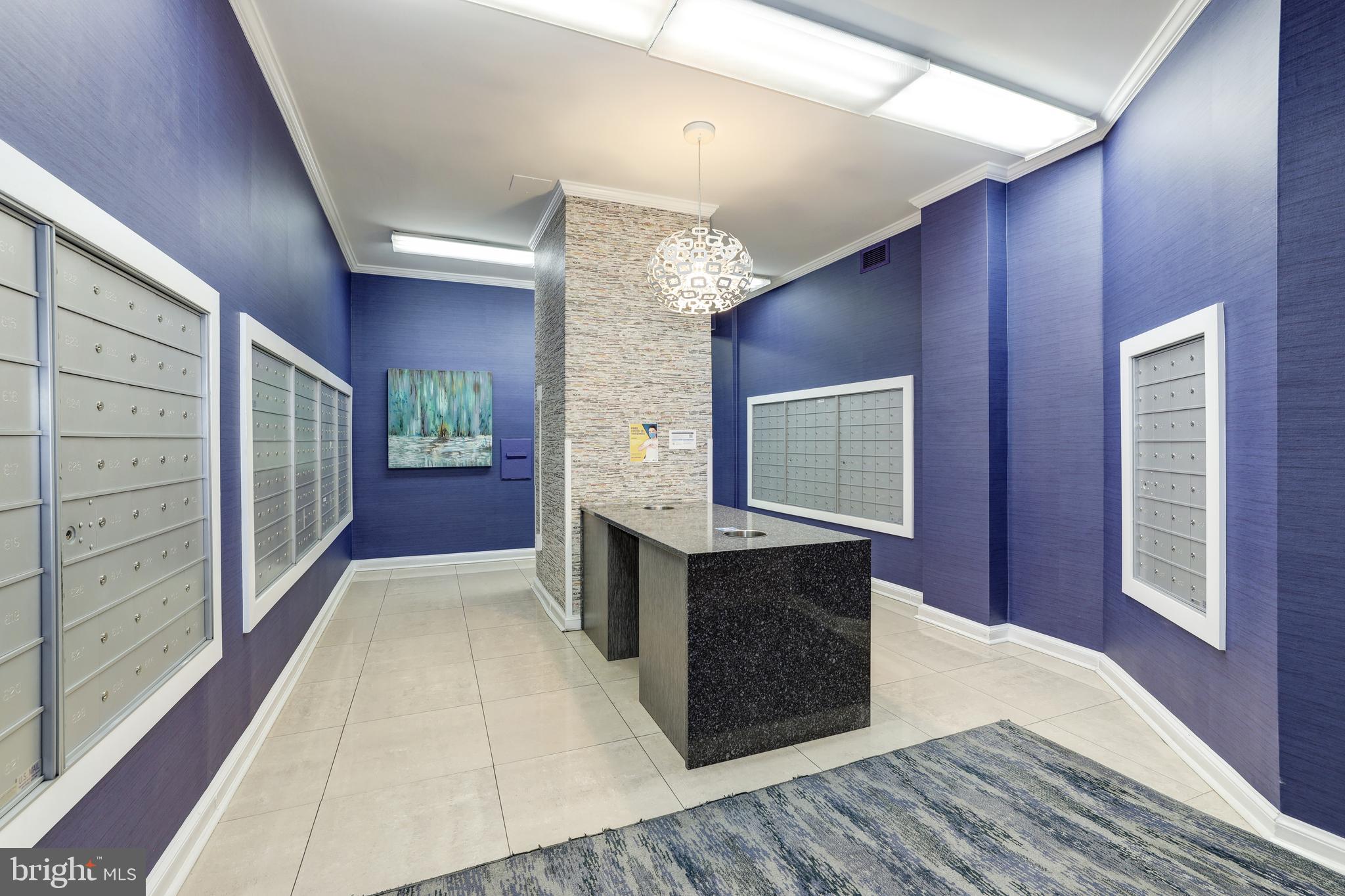 1011 ARLINGTON BOULEVARD 711