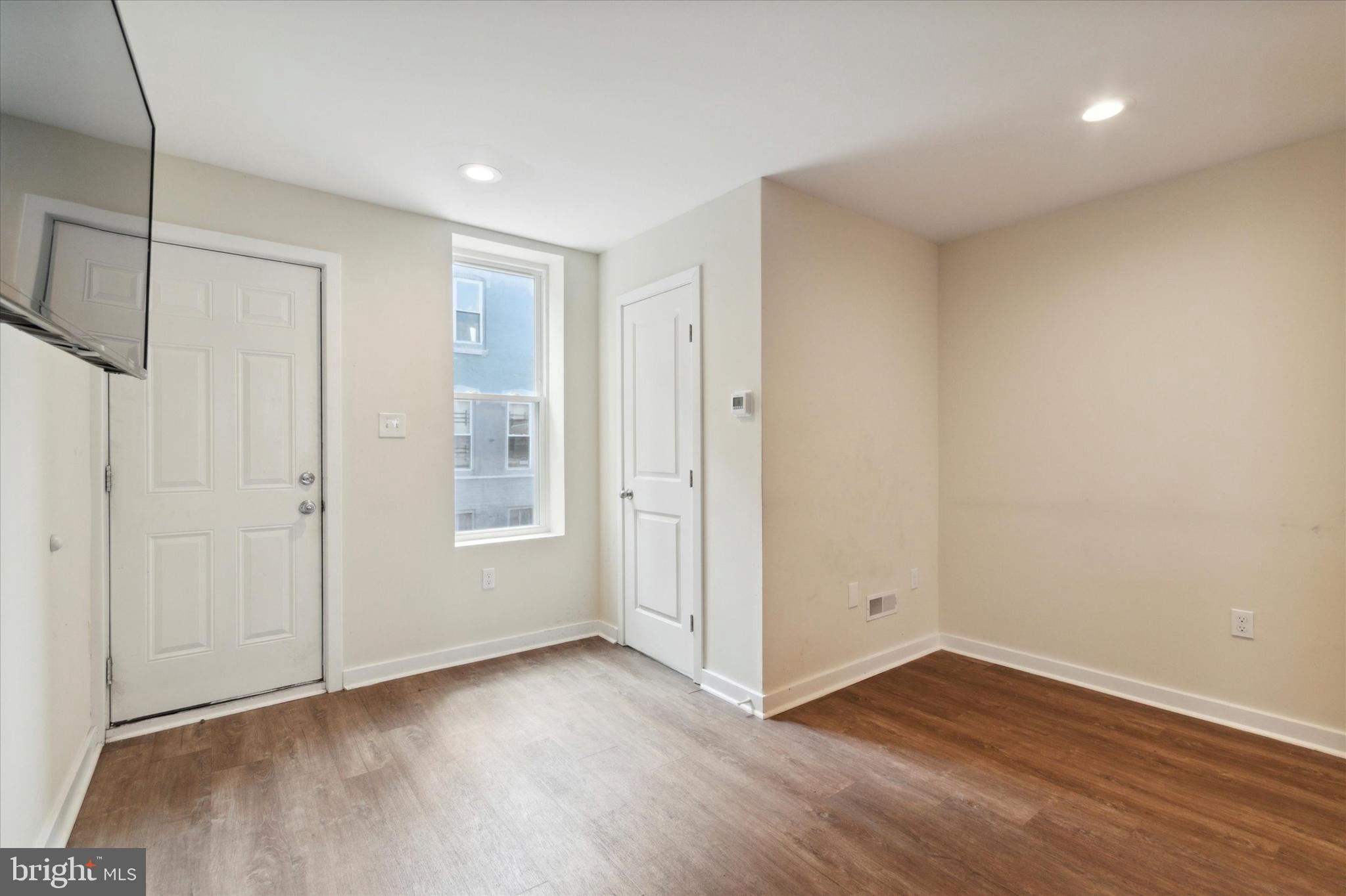 TEMPLE UNIVERSITY - Residential