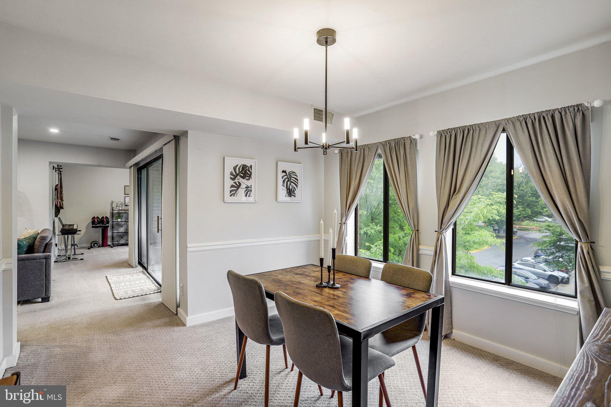 GEORGETOWN VILLAGE - Residential