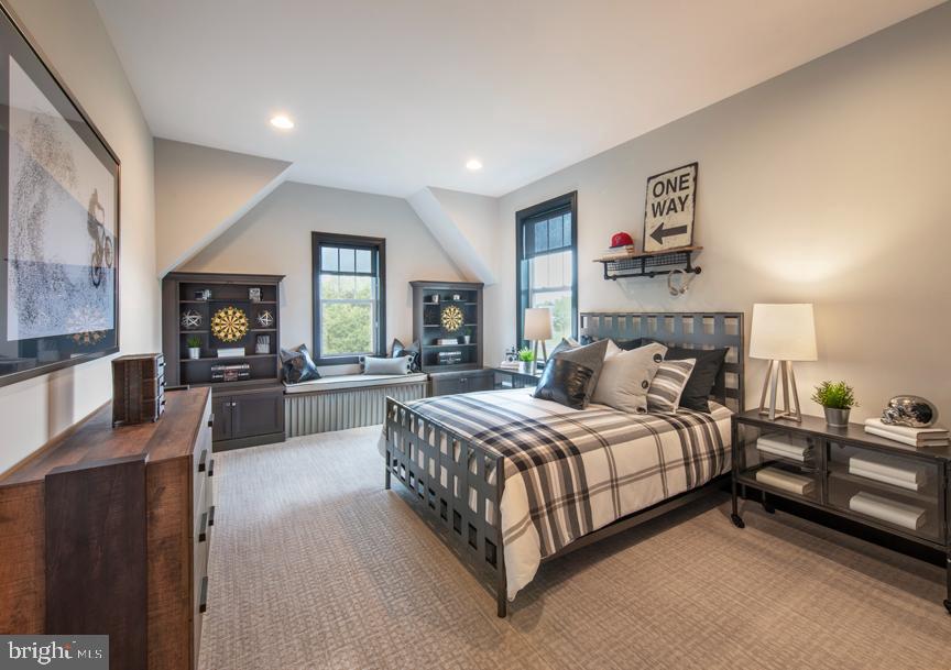 MAPLE RIDGE ESTATES - Residential