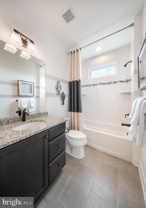 MAPLE RIDGE ESTATES - Residential