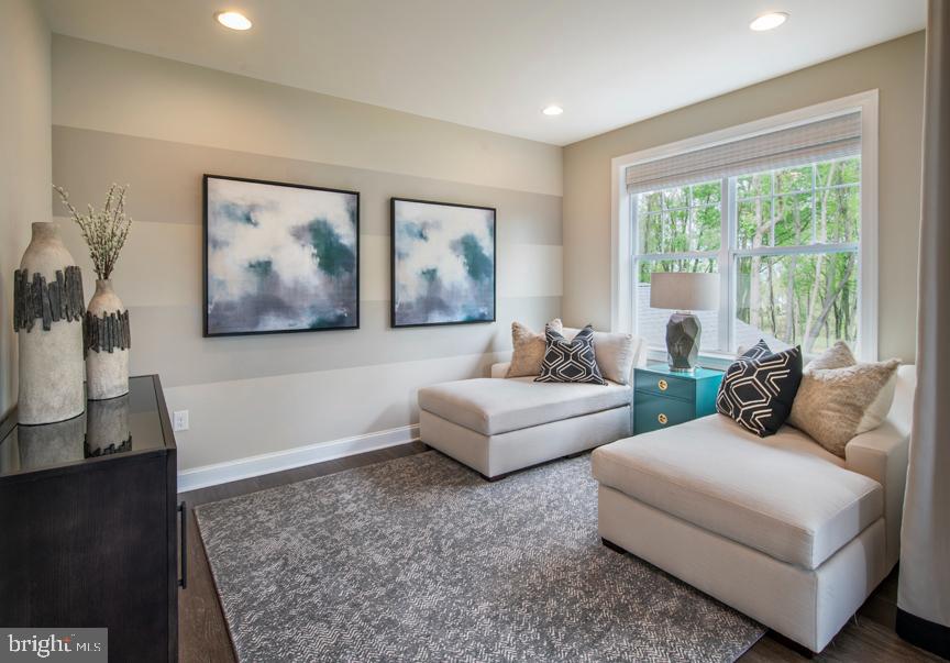 MAPLE RIDGE ESTATES - Residential