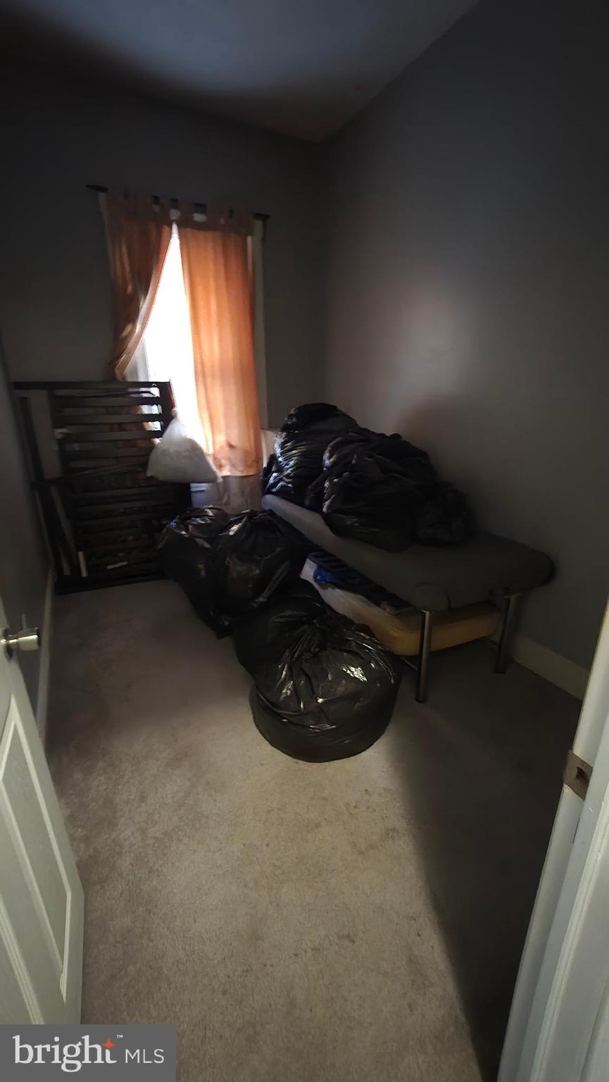 COBBS CREEK - Commercial Sale