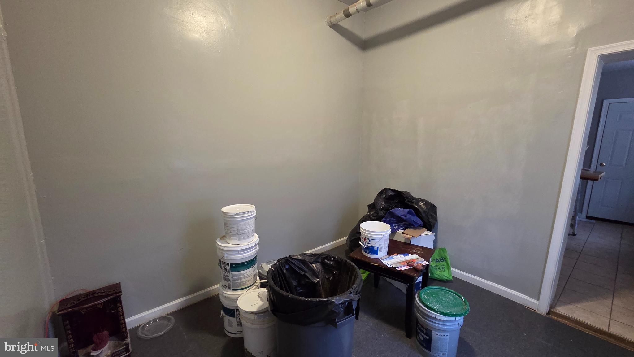 COBBS CREEK - Commercial Sale