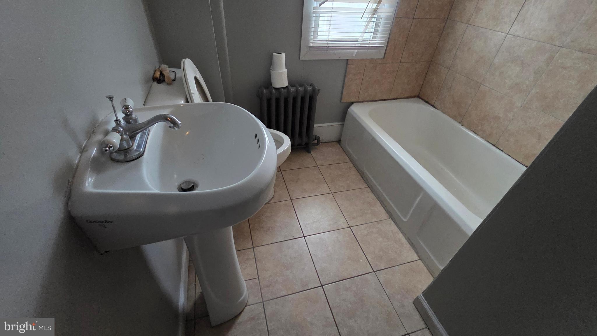 COBBS CREEK - Commercial Sale