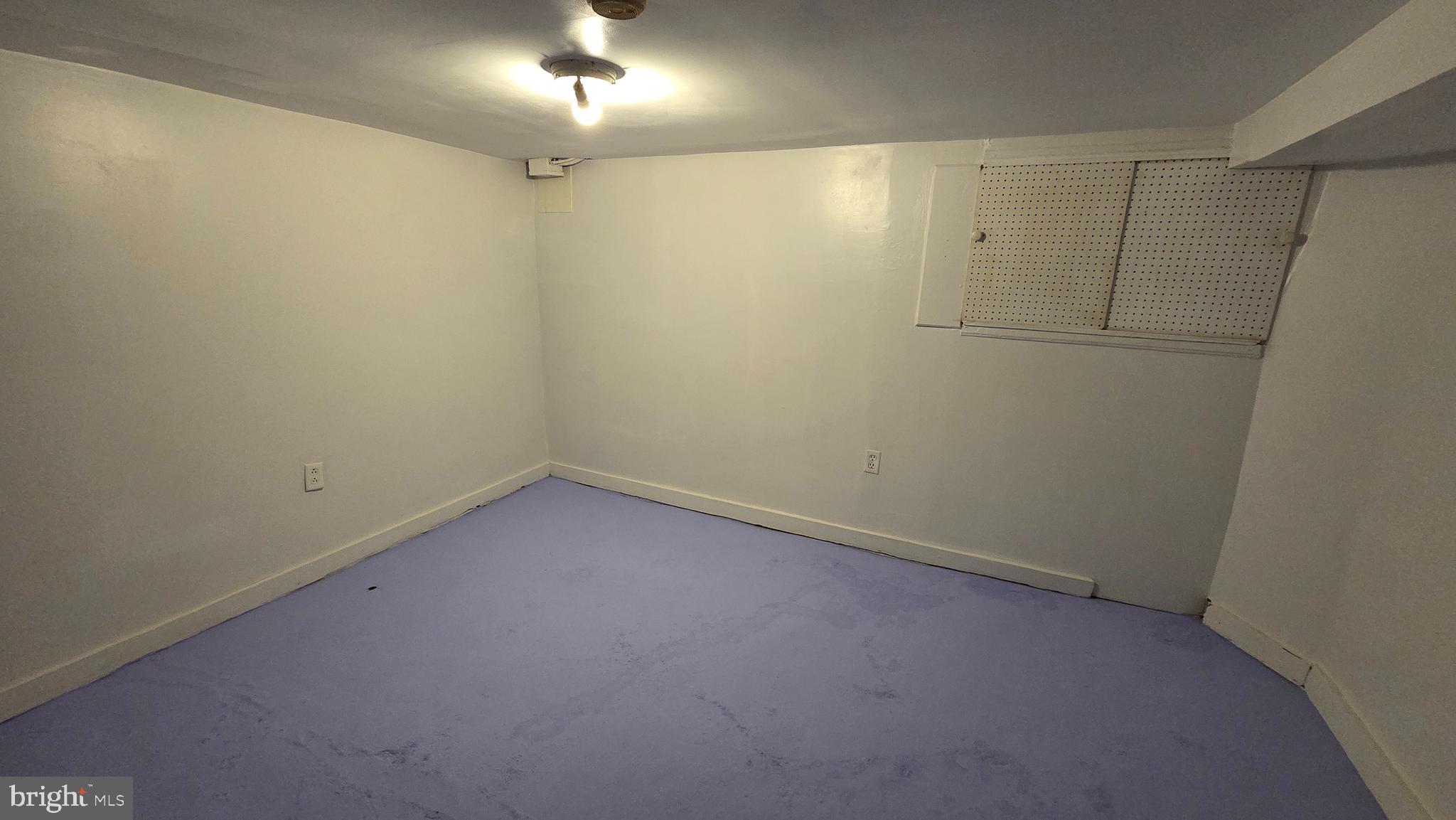 COBBS CREEK - Commercial Sale