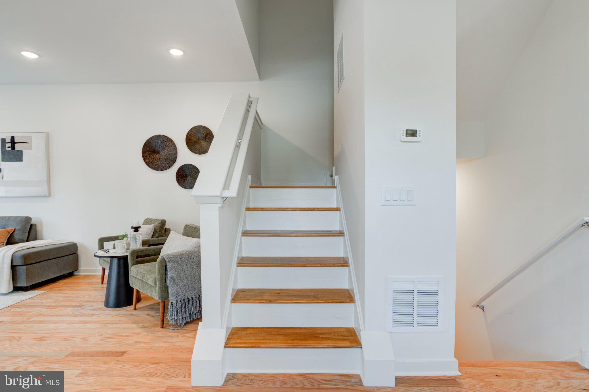 2480 EMERALD STREET
