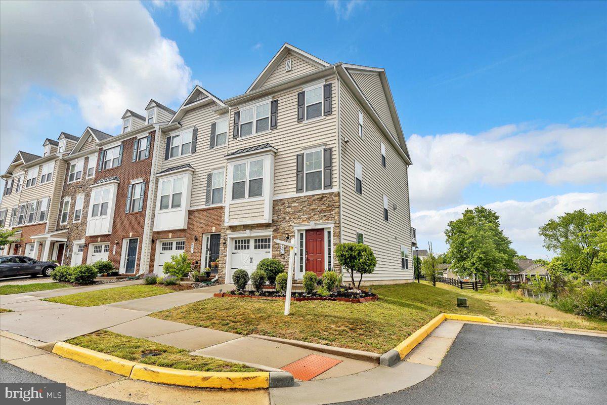 BELMONT ESTATES - Residential