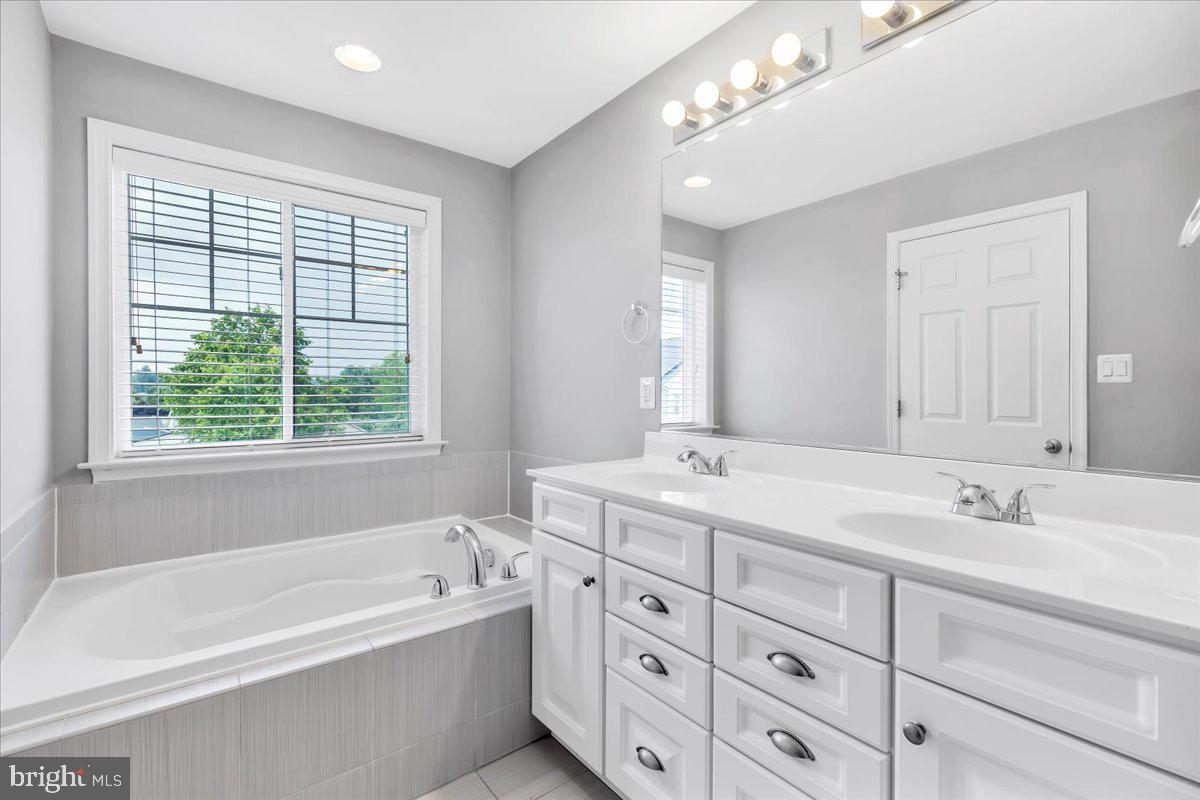 BELMONT ESTATES - Residential