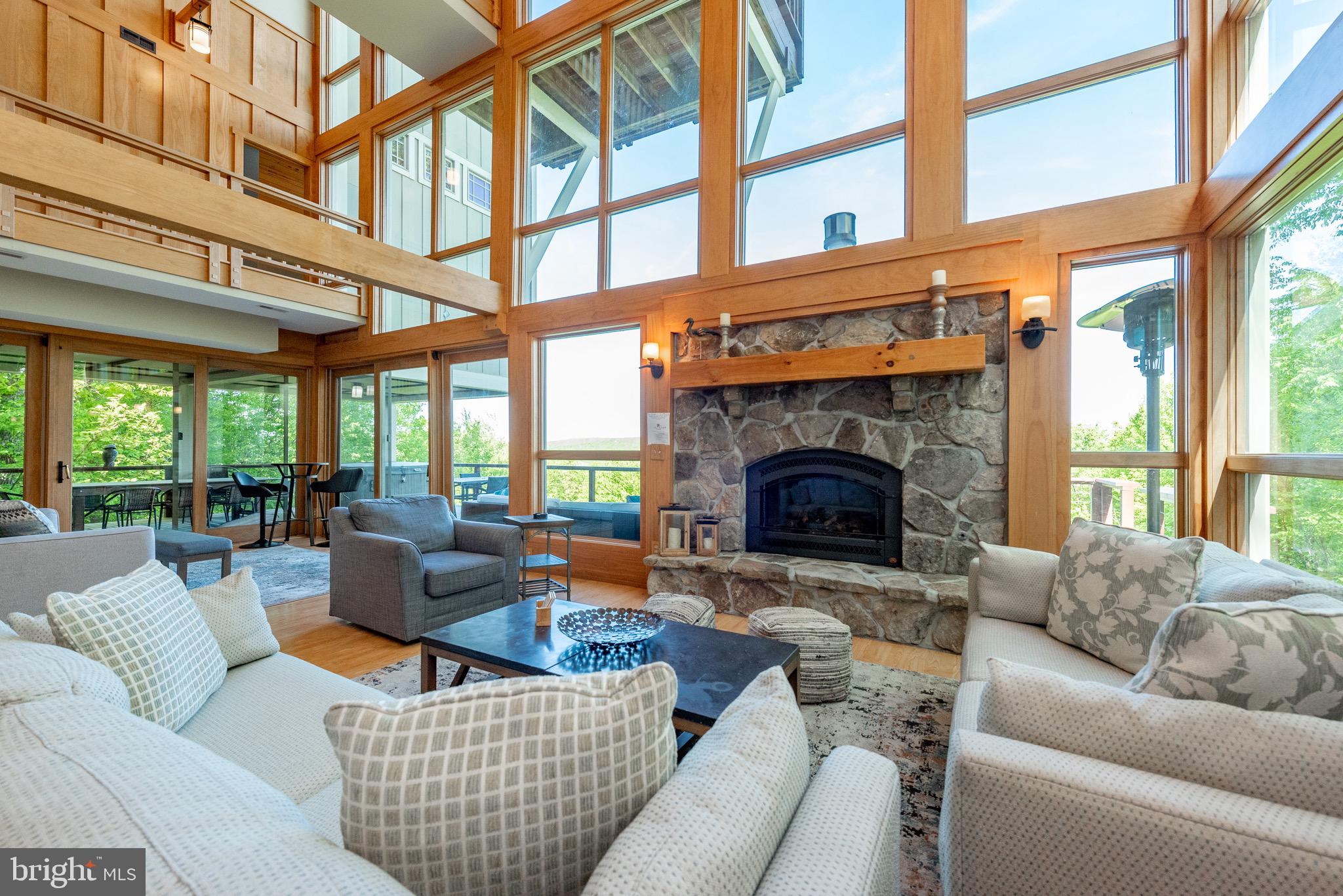 DEEP CREEK HIGHLANDS - Residential