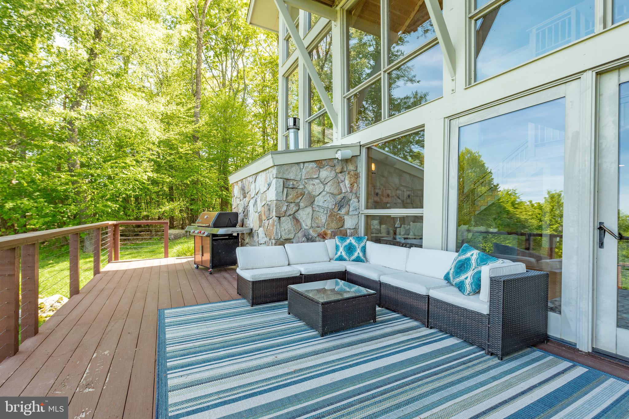 DEEP CREEK HIGHLANDS - Residential