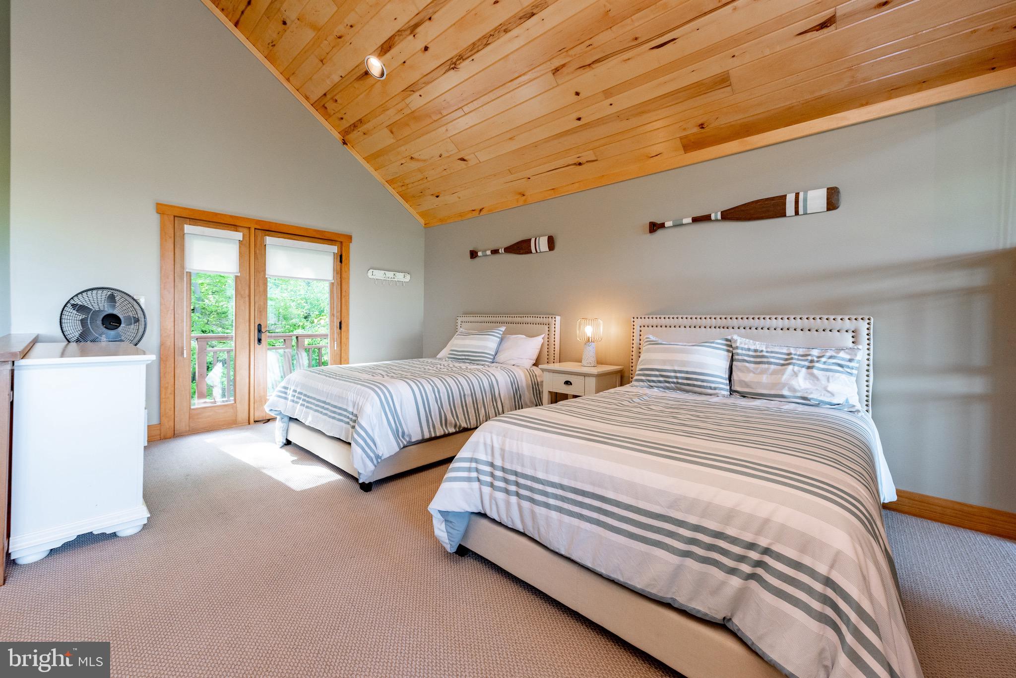 DEEP CREEK HIGHLANDS - Residential