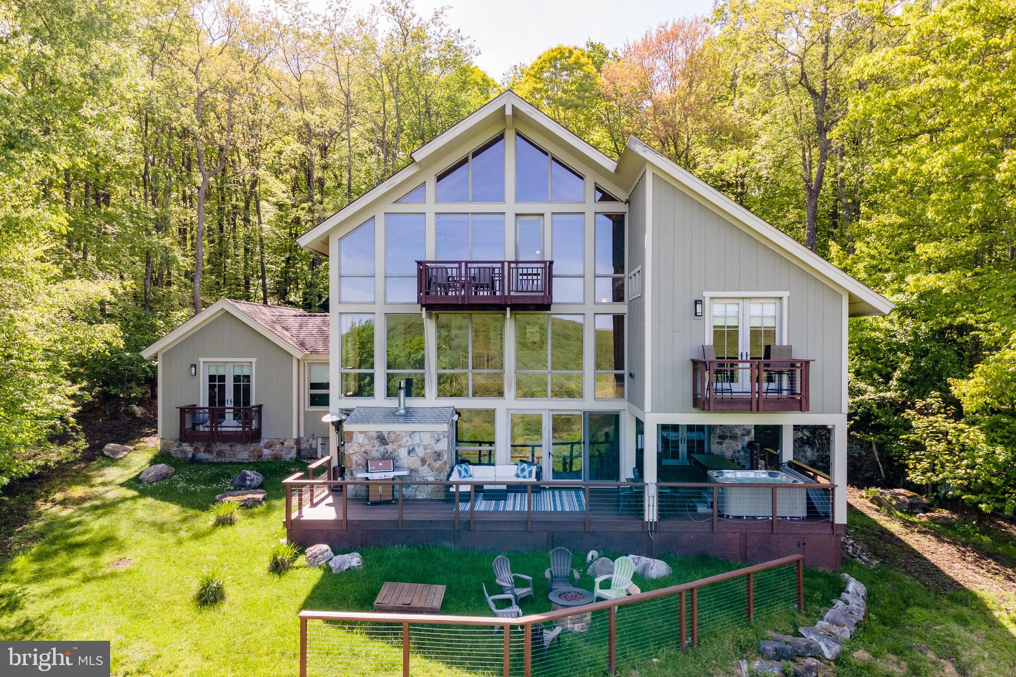 DEEP CREEK HIGHLANDS - Residential