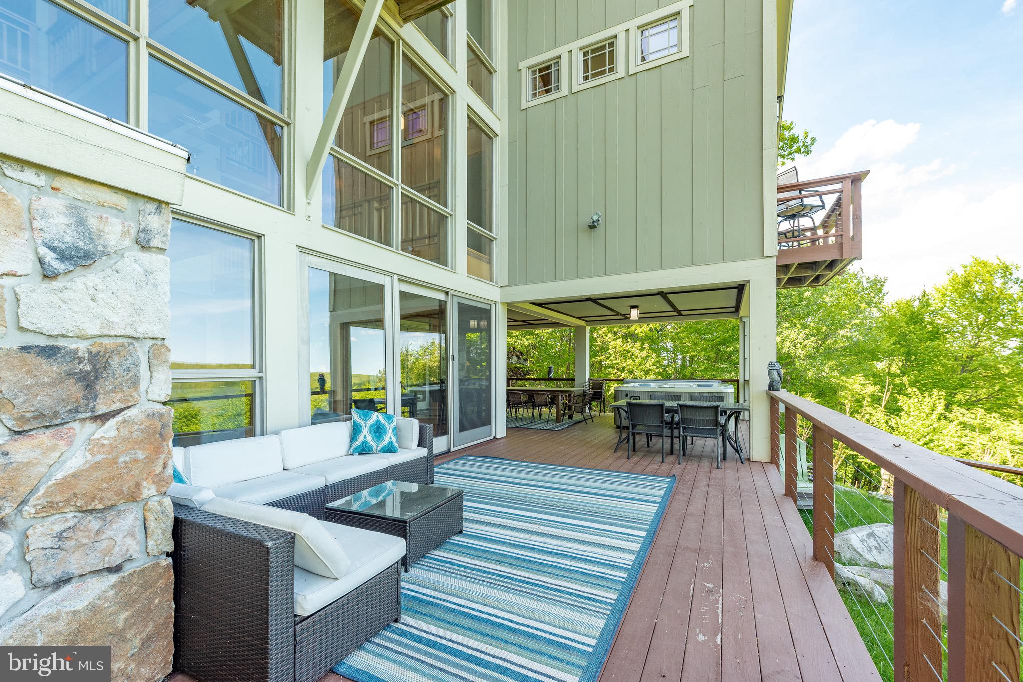 DEEP CREEK HIGHLANDS - Residential