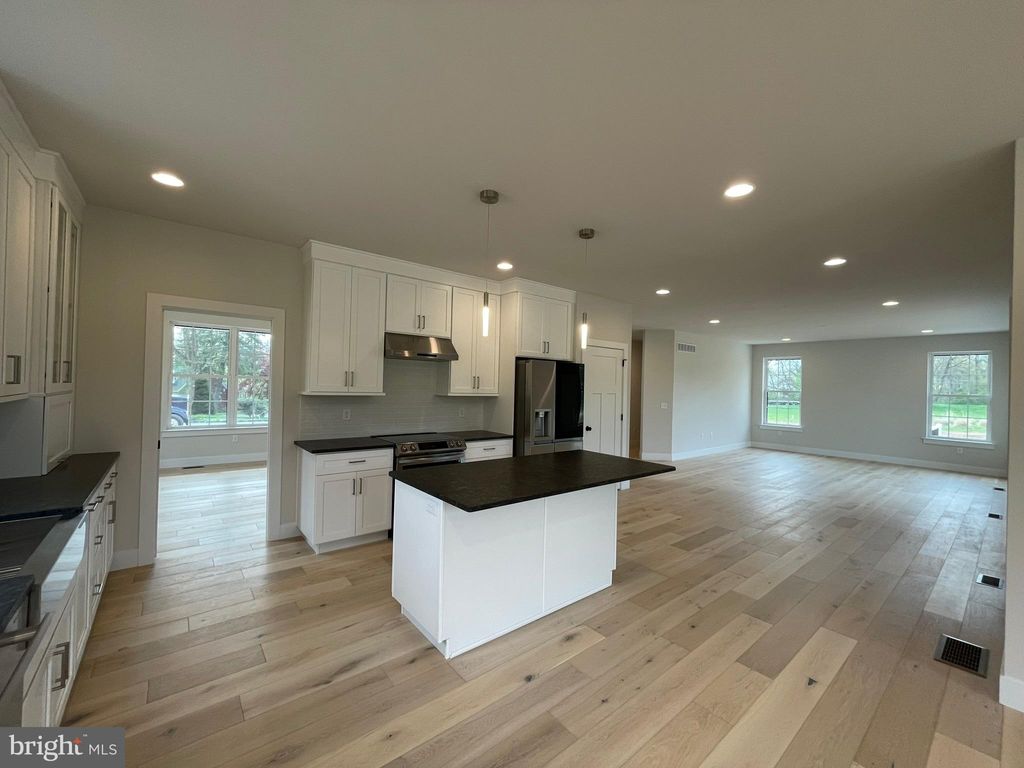 Photo of 828 Spring City Road, PHOENIXVILLE, PA 19460 (MLS # PACT2117058)