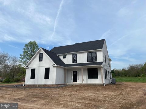 Photo of 828 Spring City Road, PHOENIXVILLE, PA 19460 (MLS # PACT2117058)