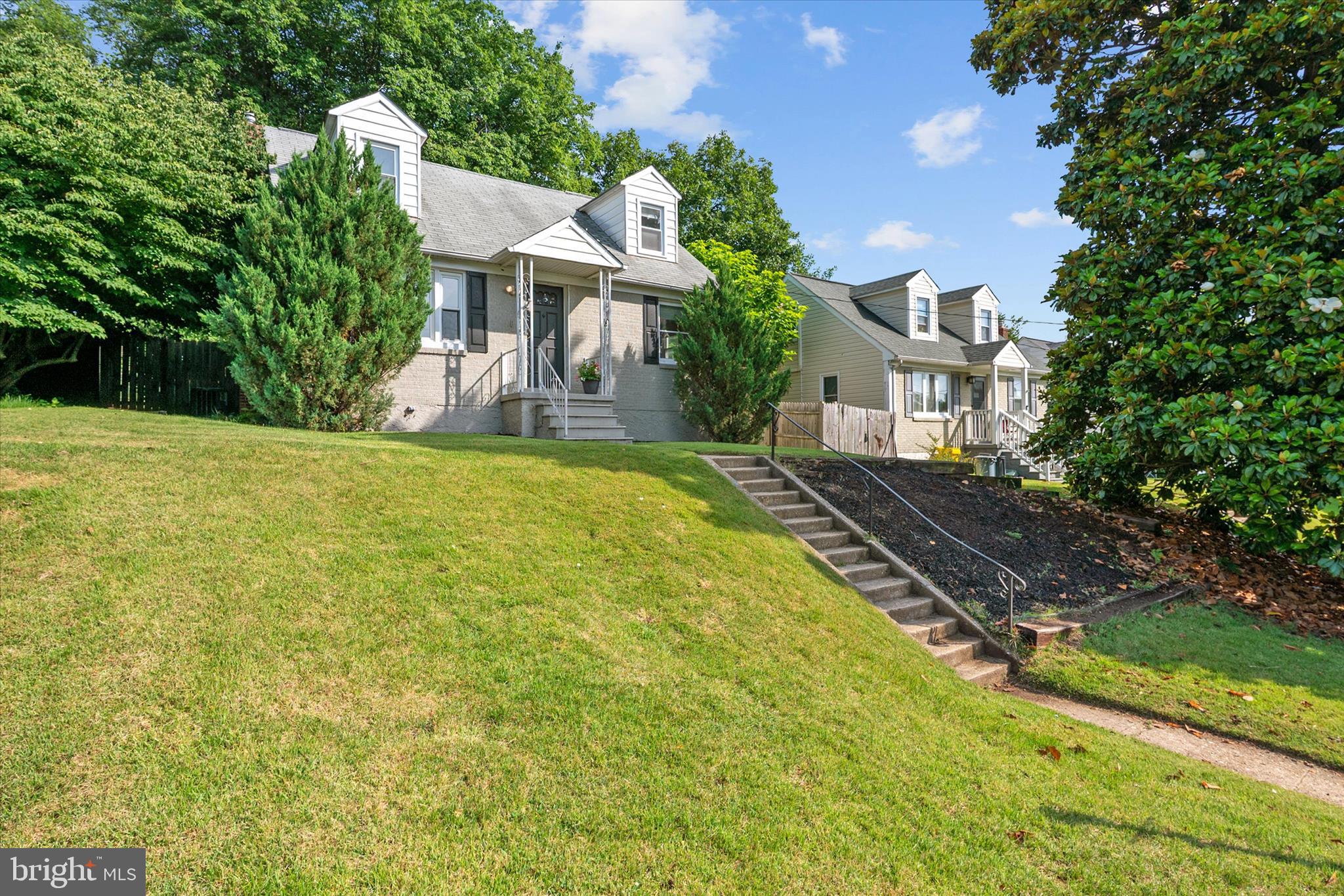 12 BIRCH AVENUE