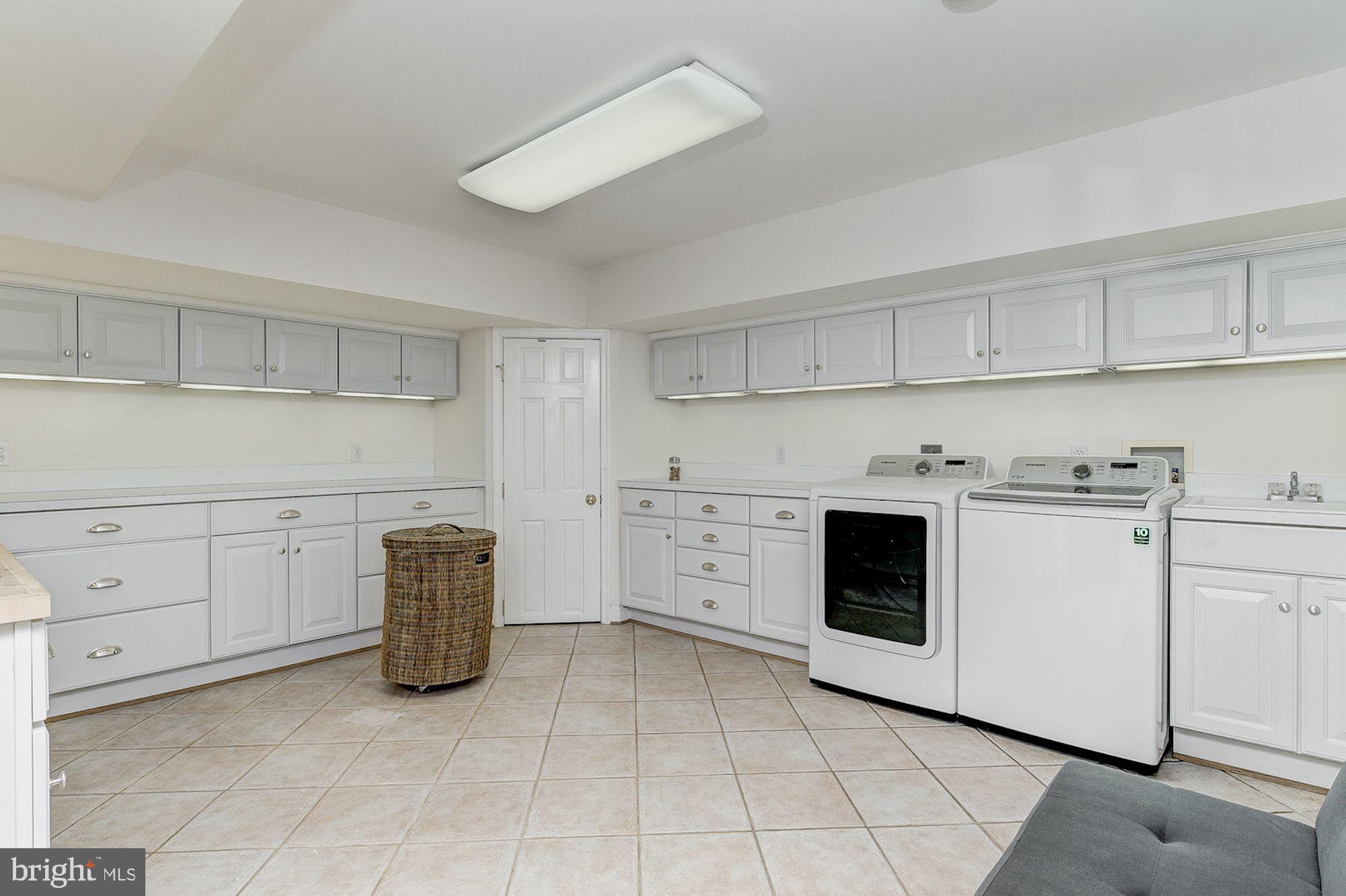 KENWOOD - Residential