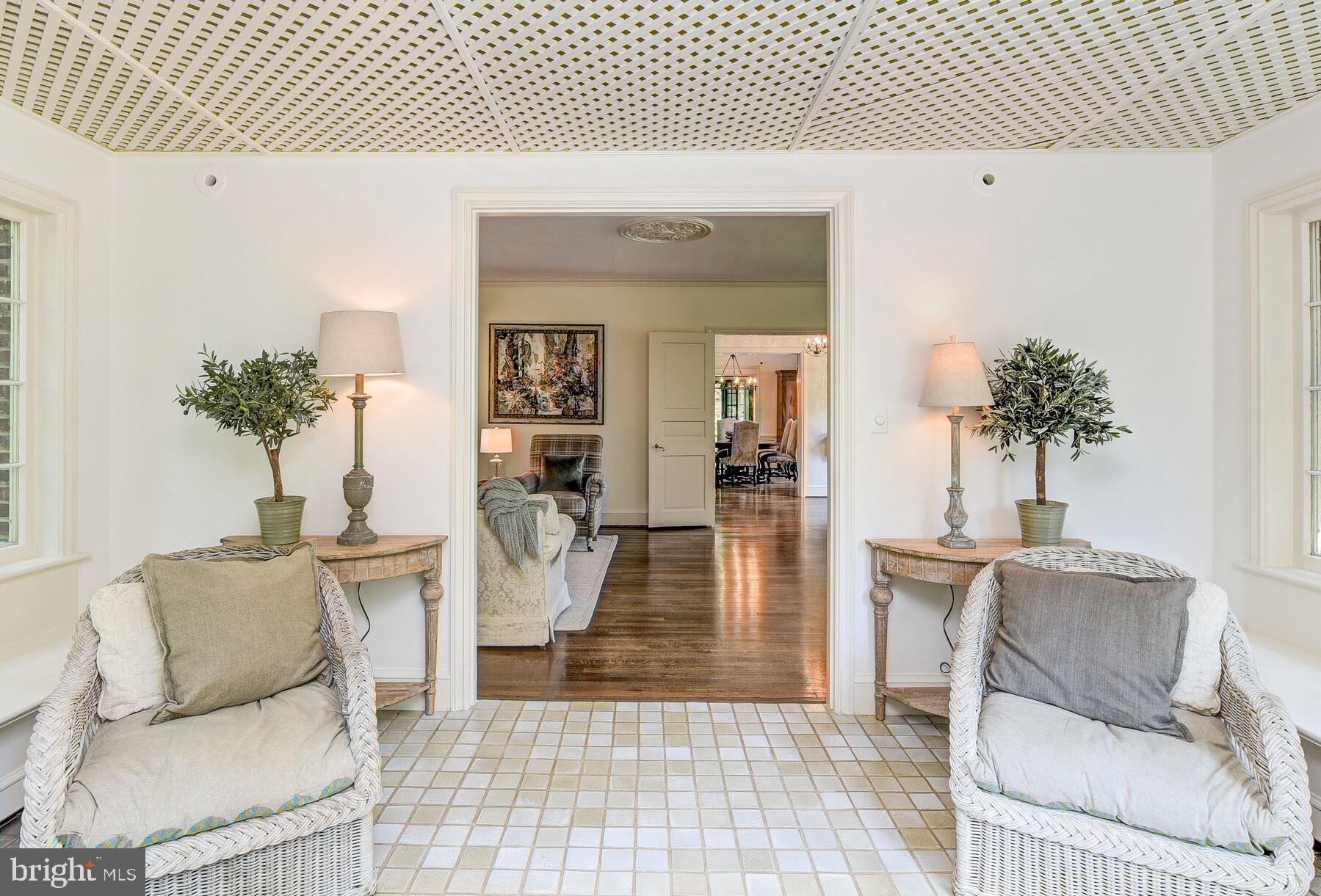 KENWOOD - Residential