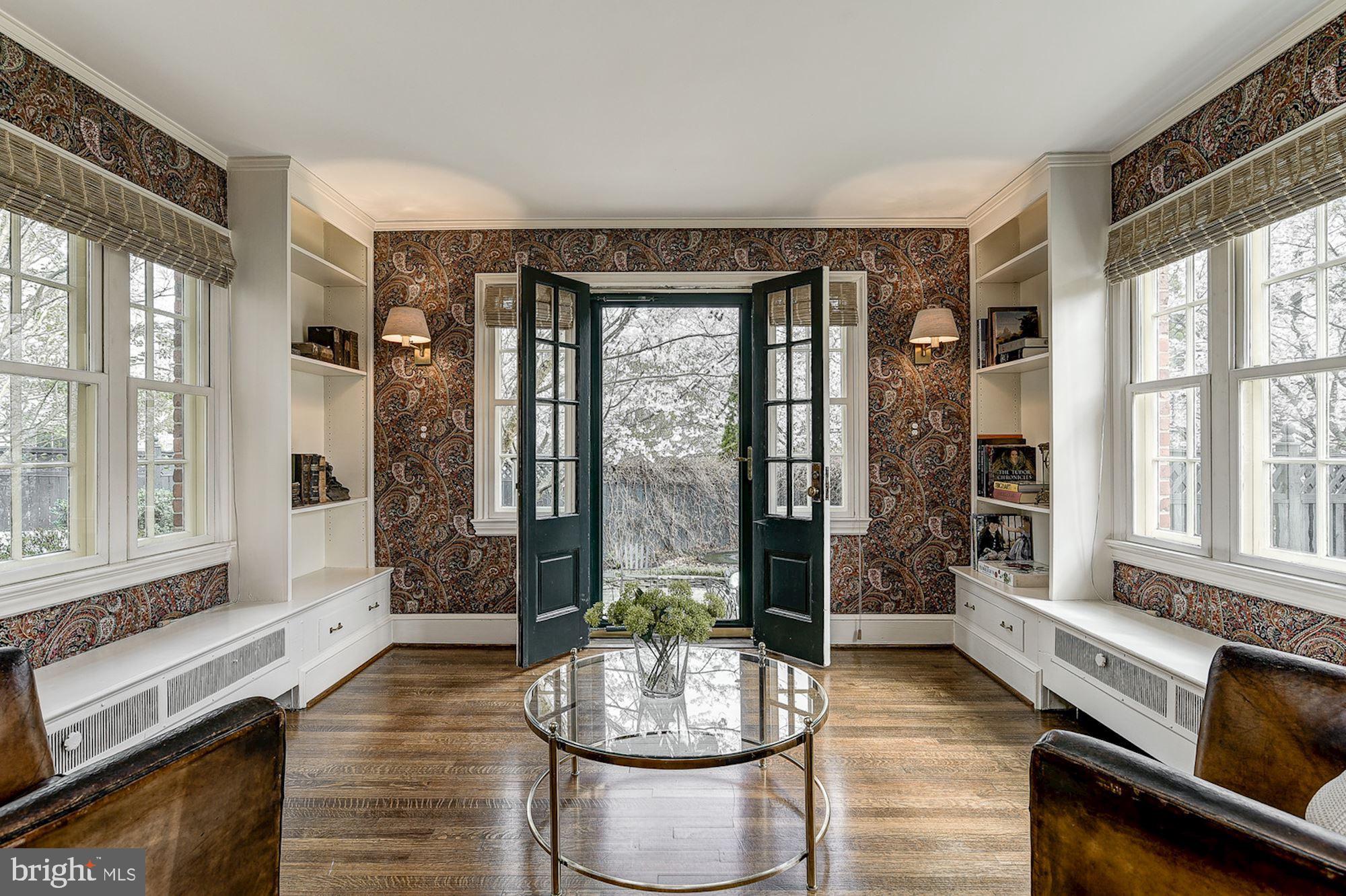 KENWOOD - Residential