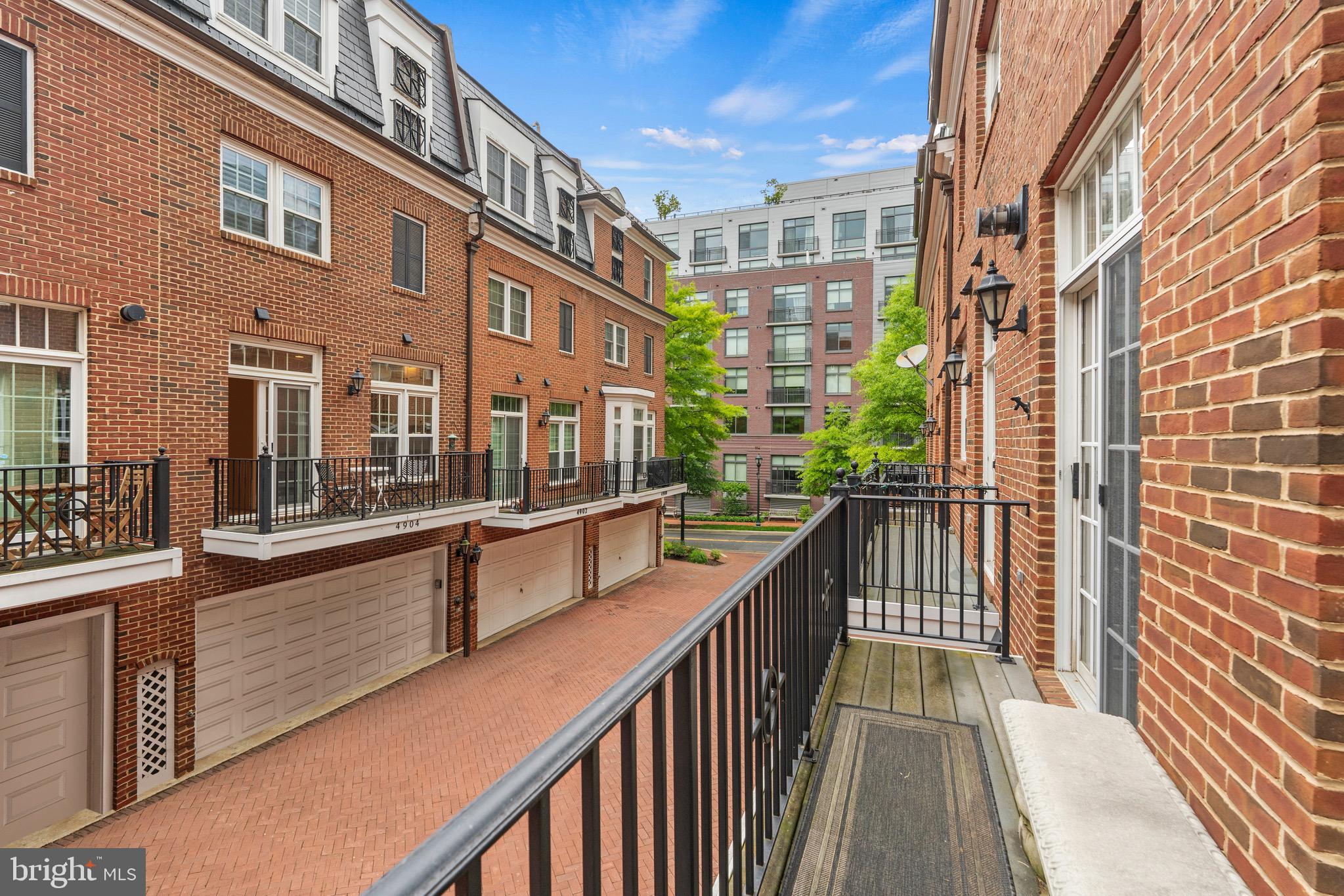 EDGEMOOR - Residential