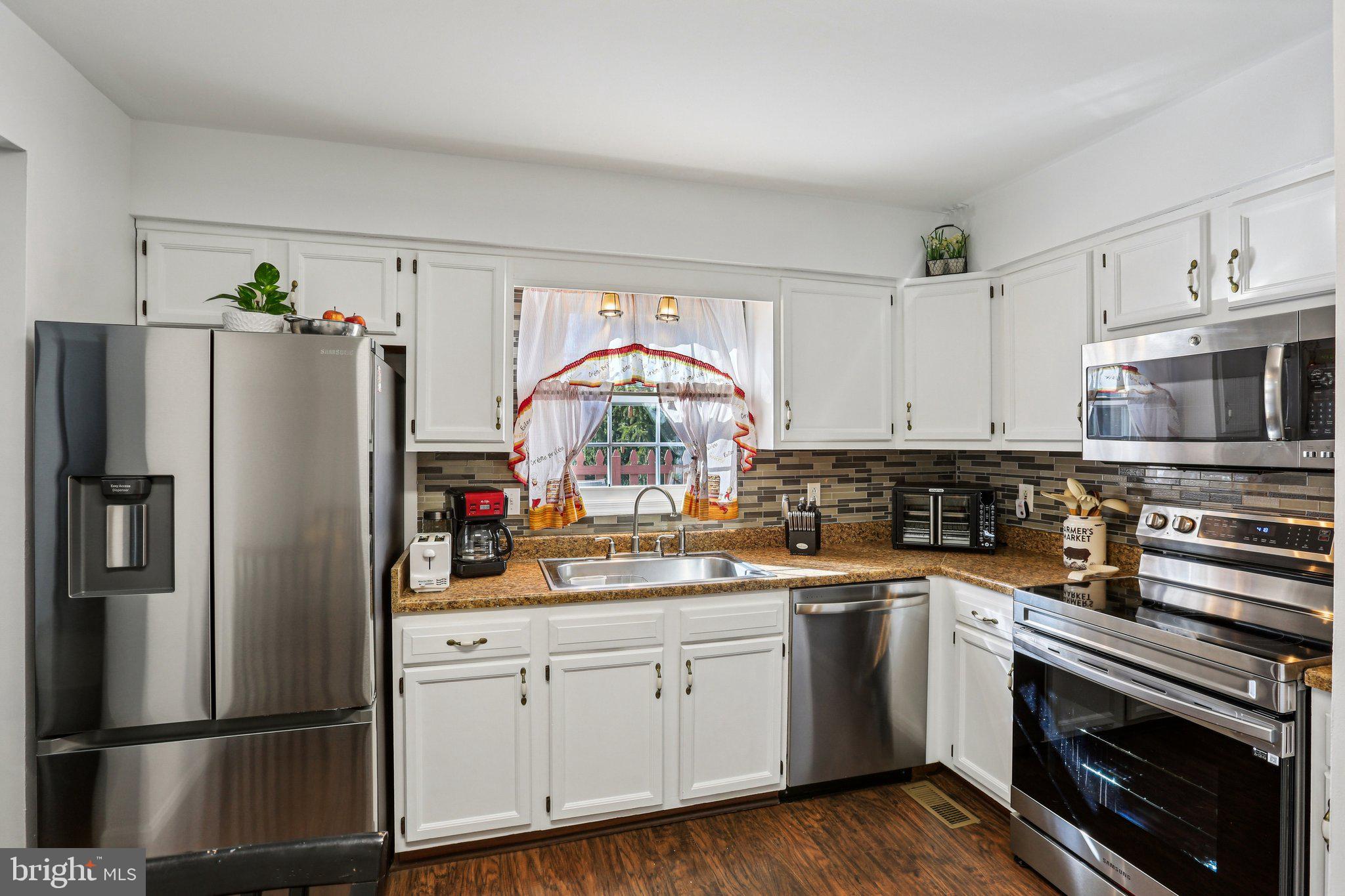 HAGERSTOWN - Residential