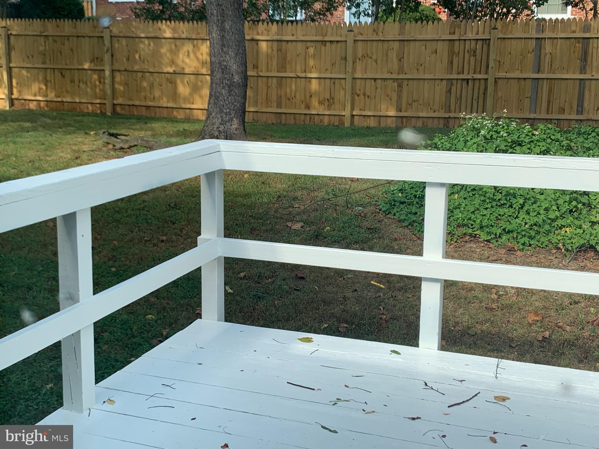 INVERNESS WOODS - Residential Lease