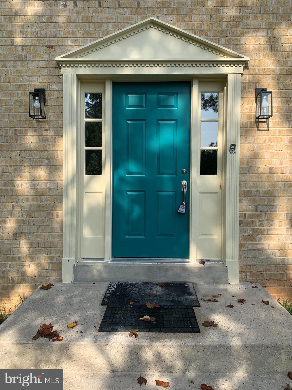 INVERNESS WOODS - Residential Lease