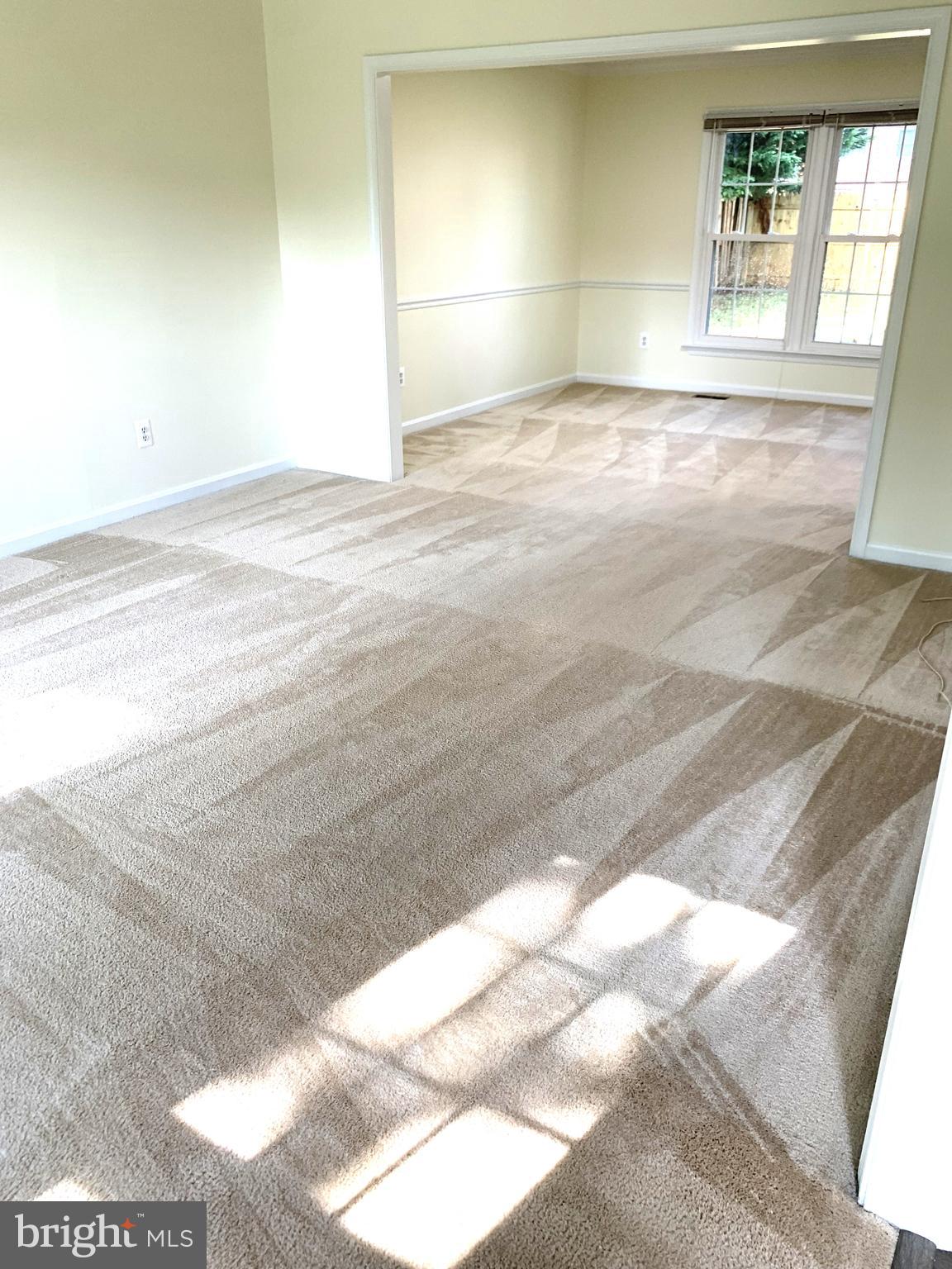 INVERNESS WOODS - Residential Lease