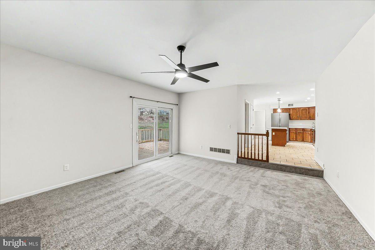 SMITH MILL FARMS - Residential