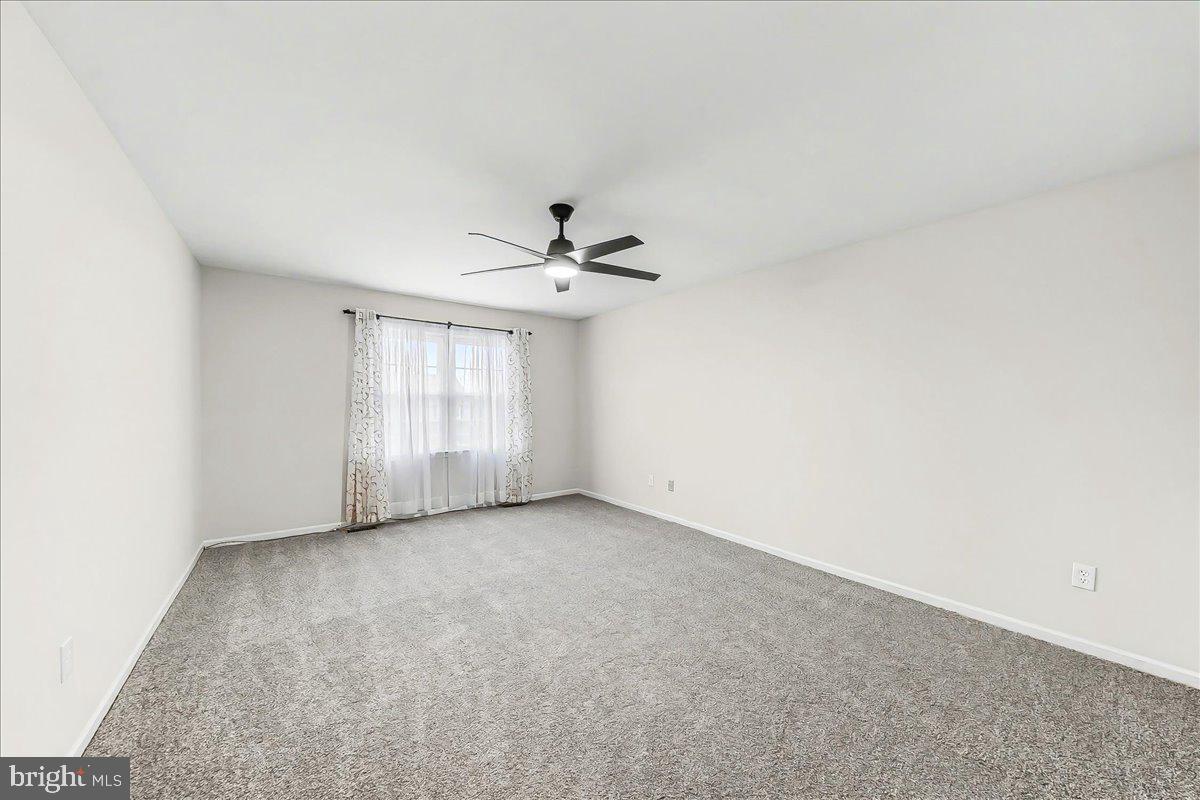 SMITH MILL FARMS - Residential