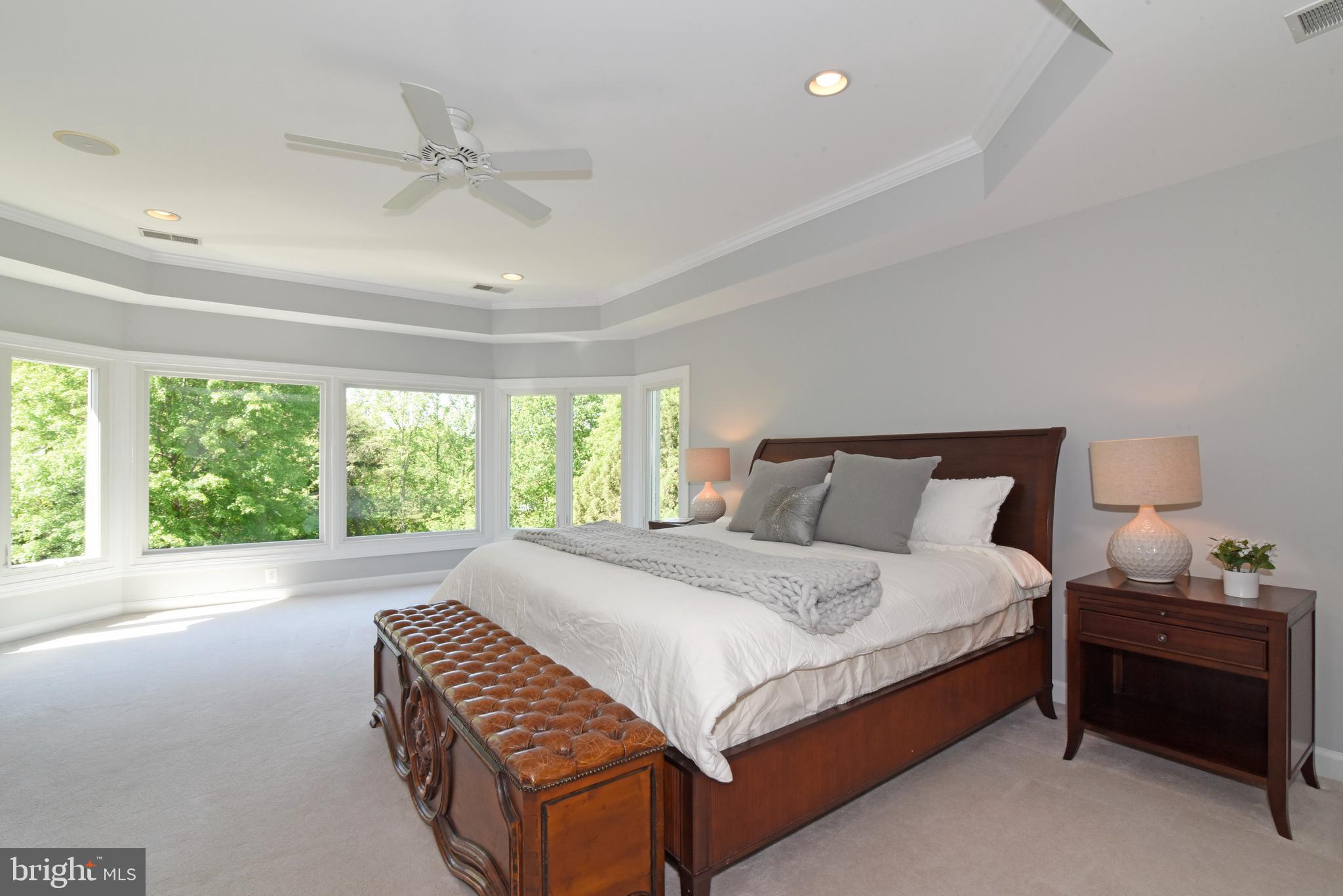 TIMBERLAKE ESTATES - Residential