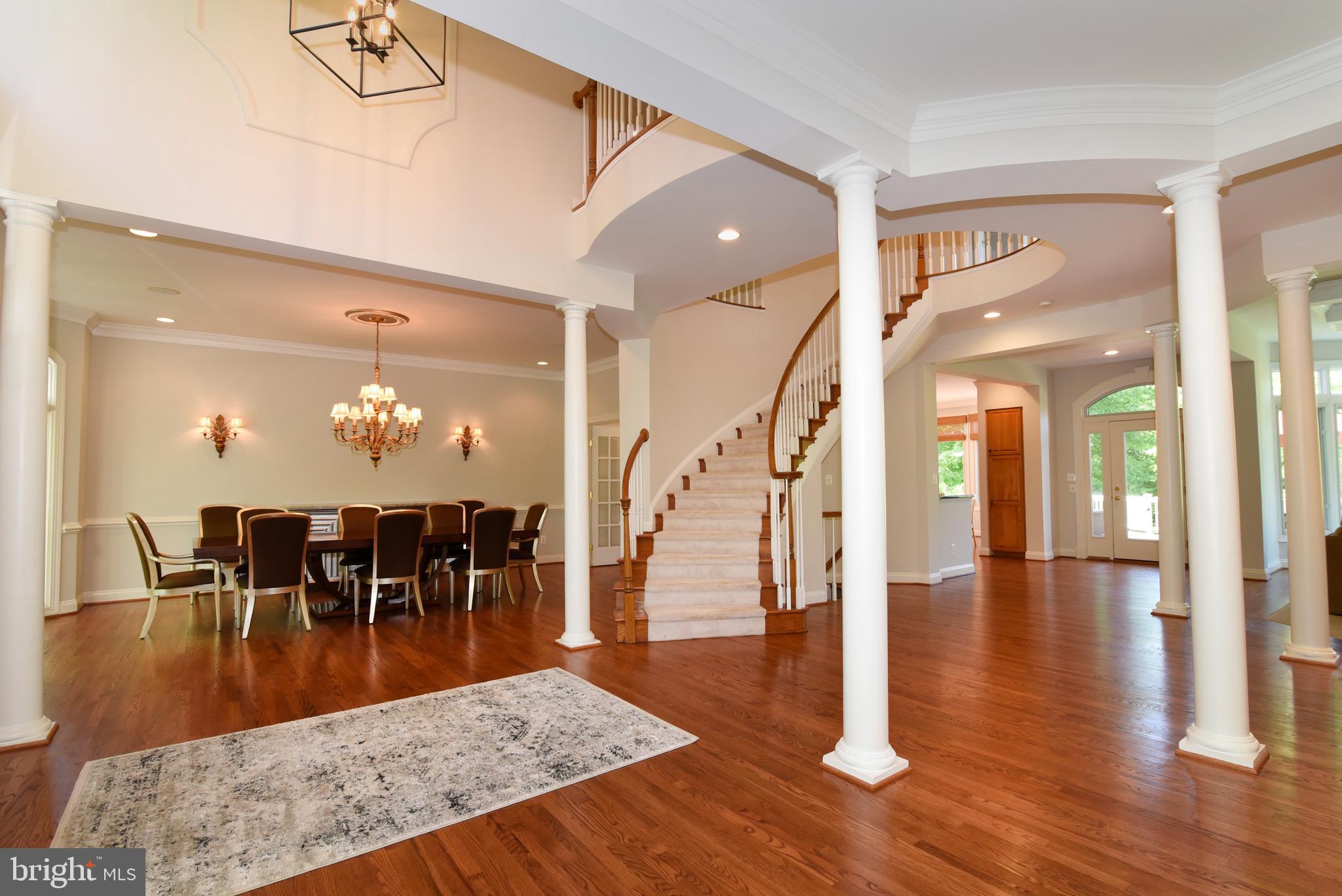 TIMBERLAKE ESTATES - Residential