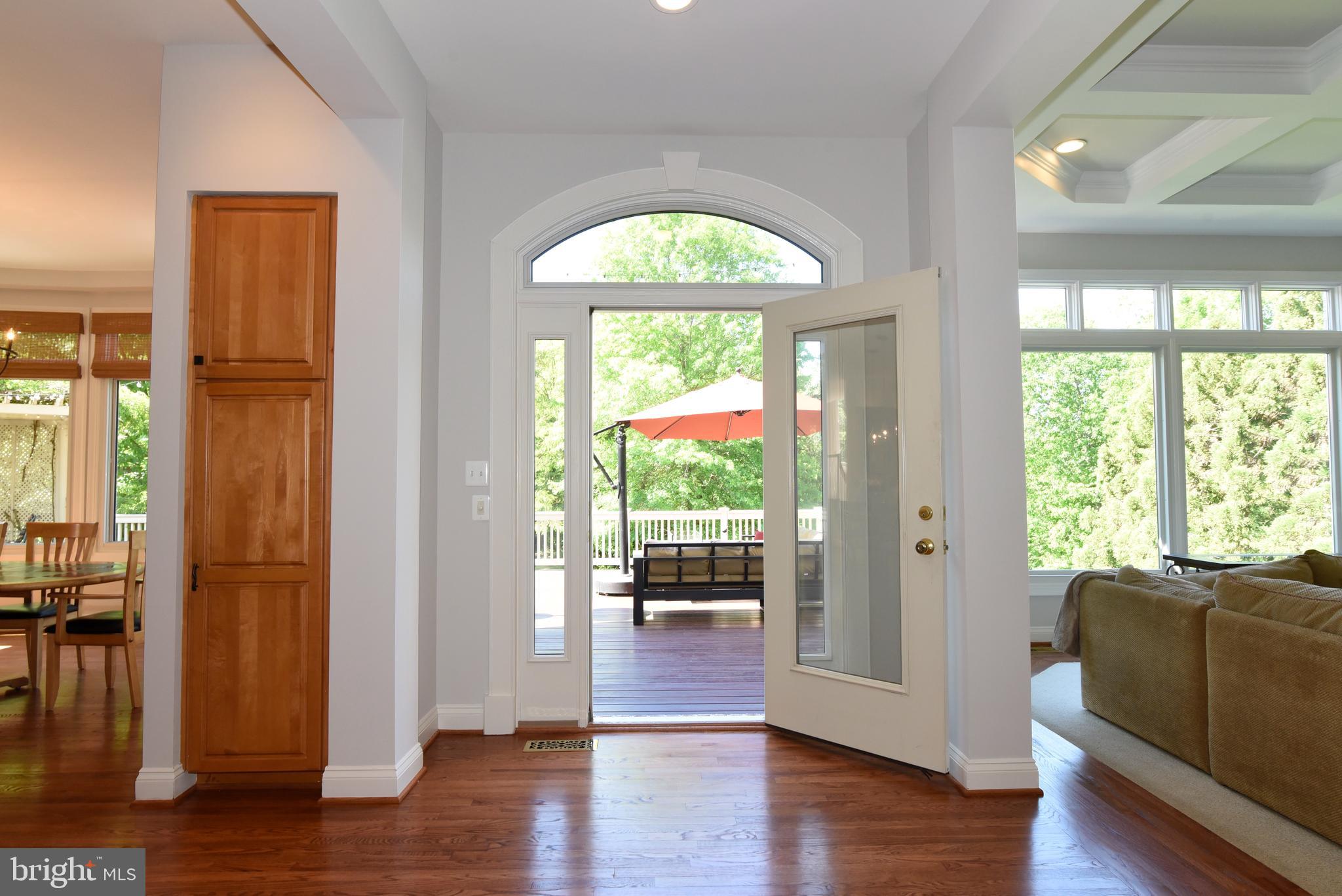 TIMBERLAKE ESTATES - Residential