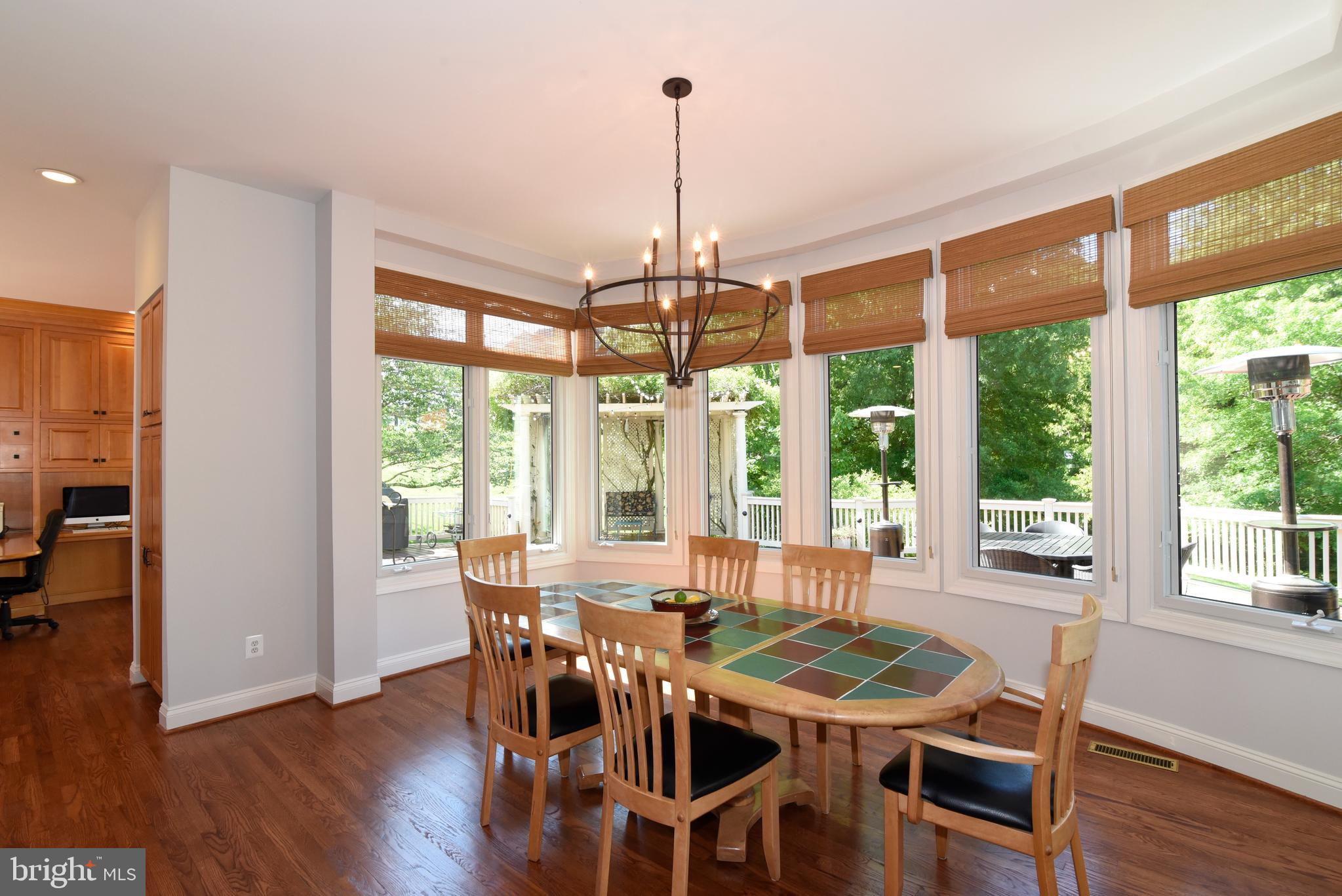 TIMBERLAKE ESTATES - Residential