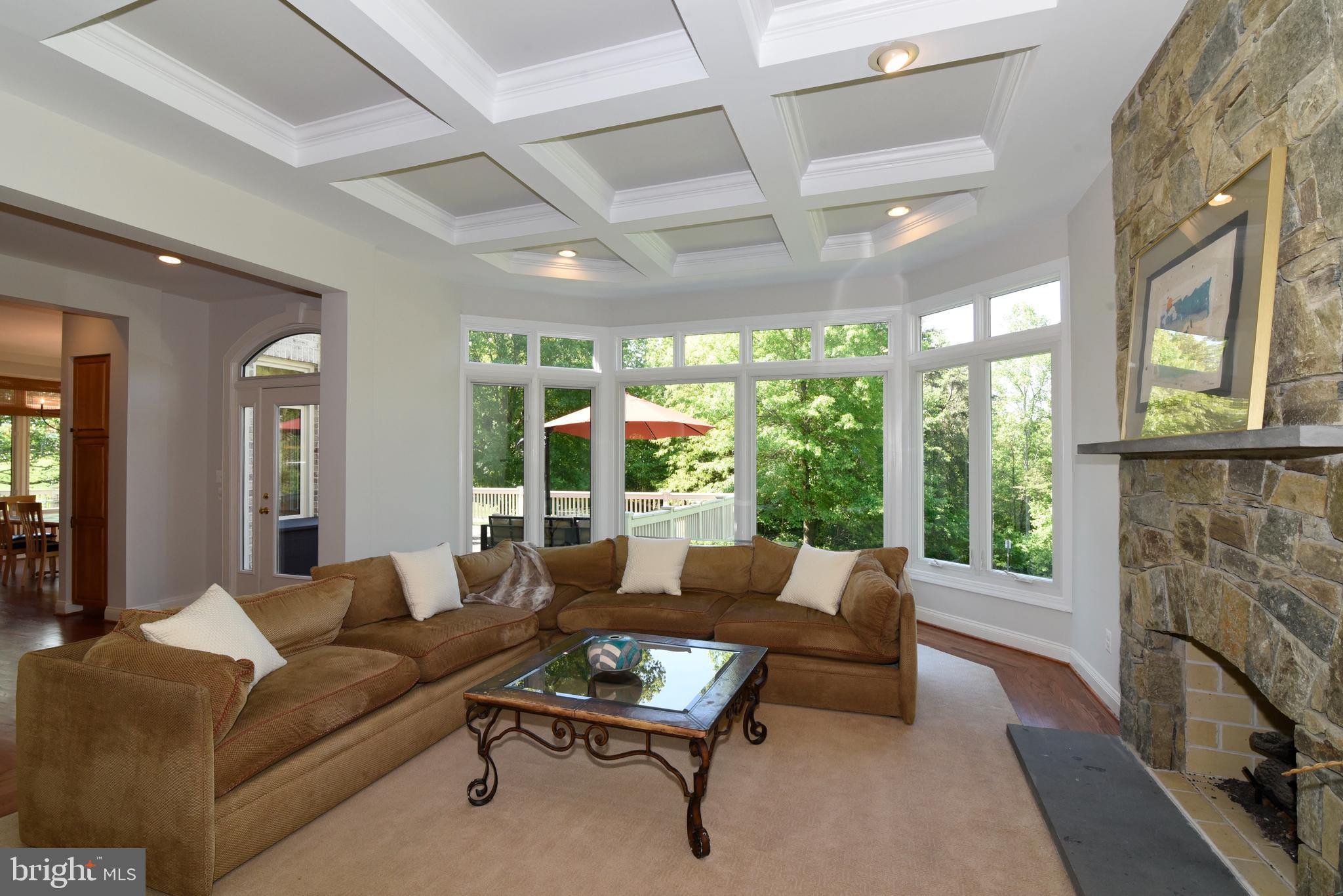 TIMBERLAKE ESTATES - Residential