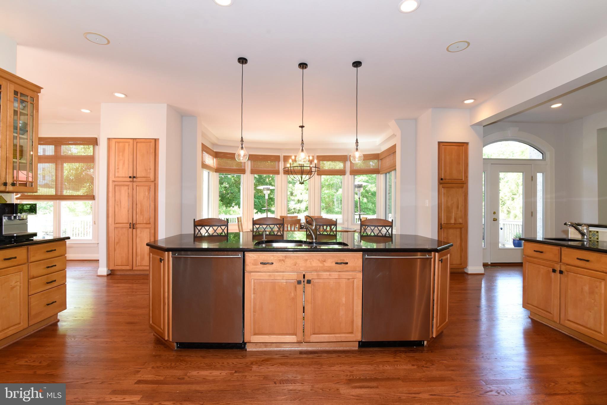 TIMBERLAKE ESTATES - Residential