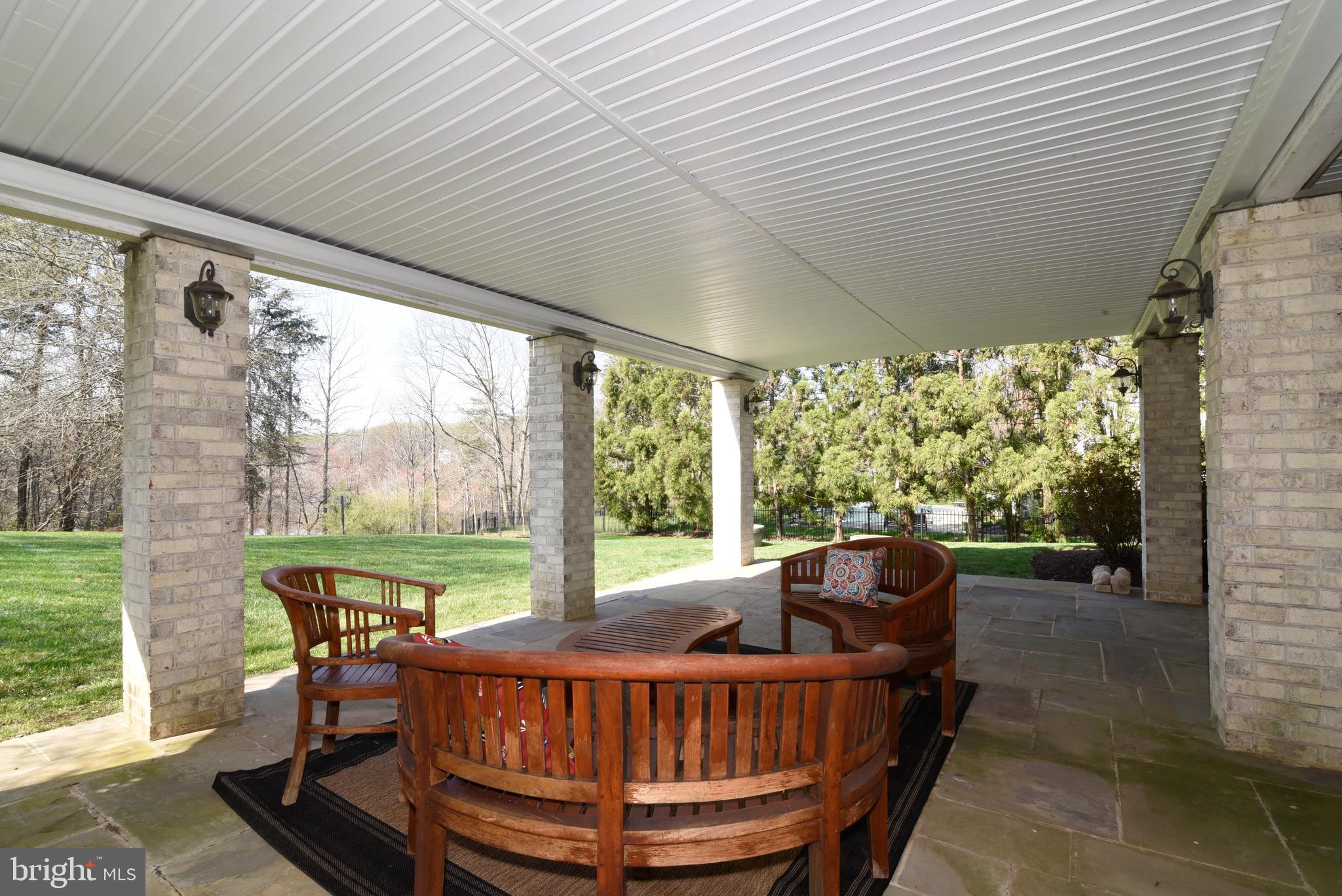 TIMBERLAKE ESTATES - Residential