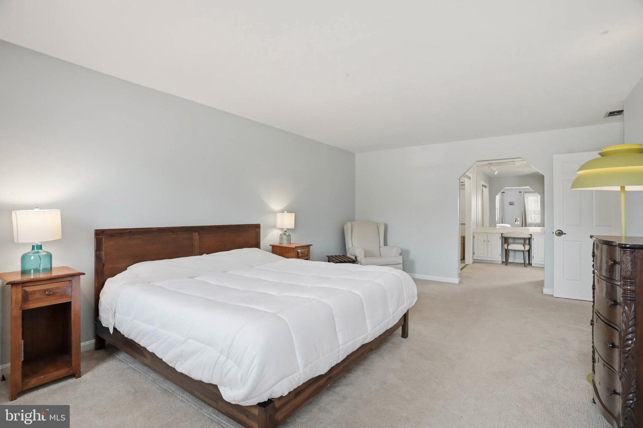 AVERY VILLAGE - Residential