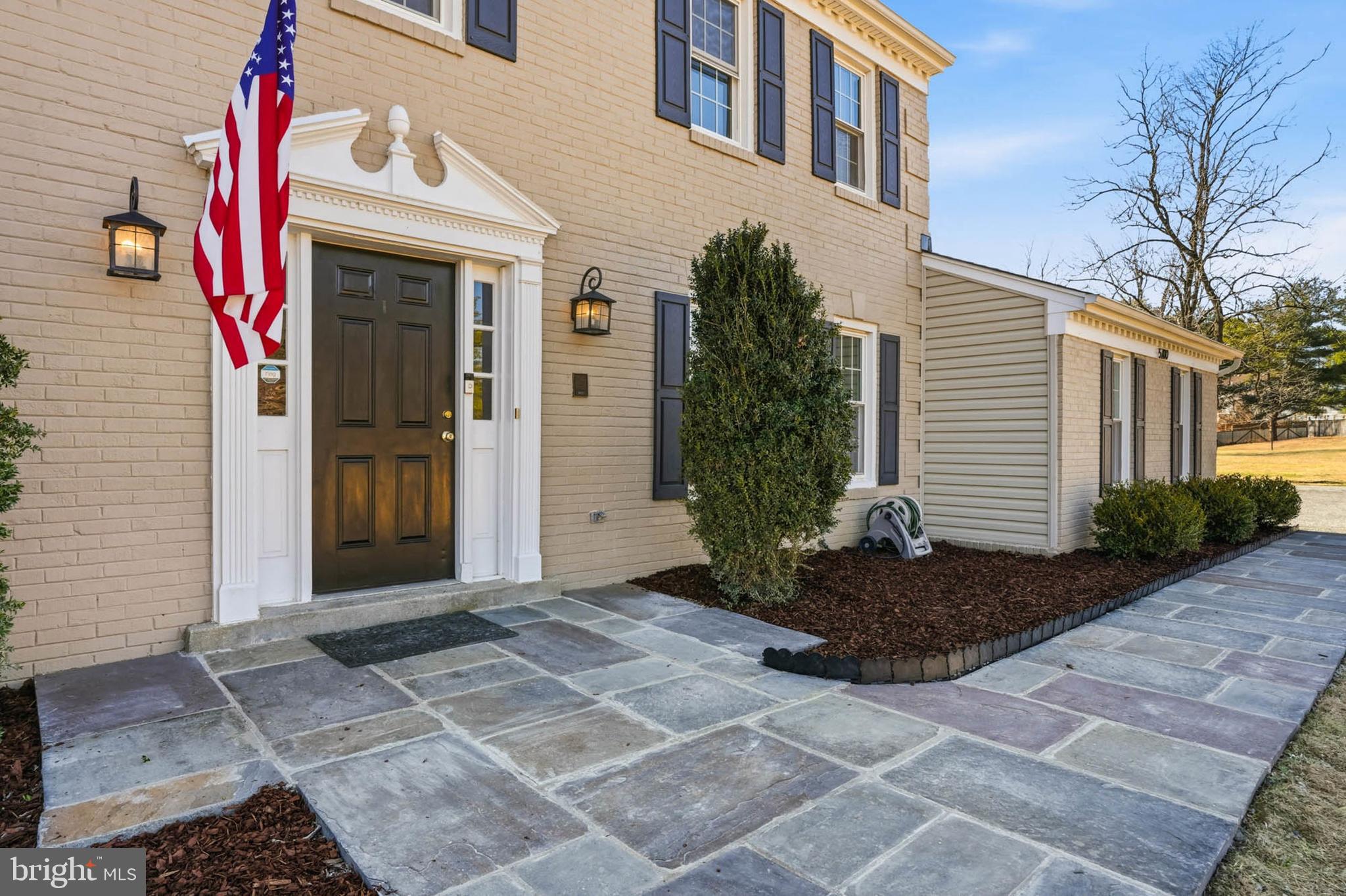 5700 LAKE CHRISTOPHER DRIVE