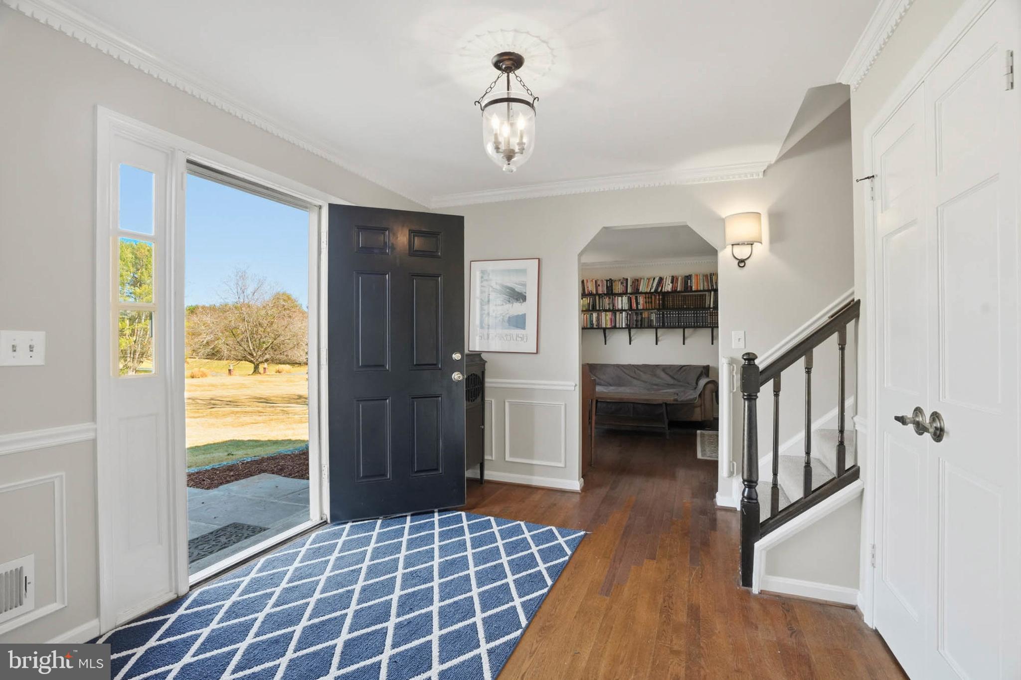 AVERY VILLAGE - Residential