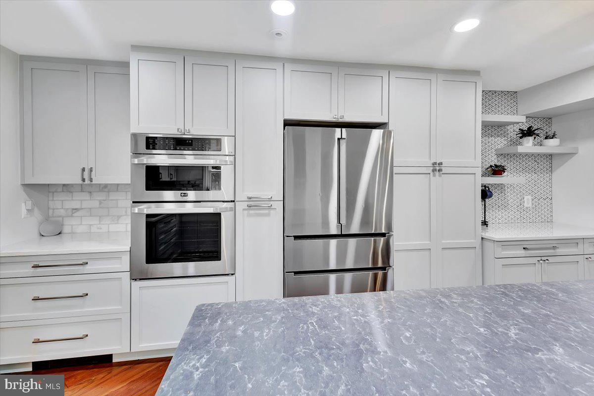 PRIESTFORD HILLS - Residential