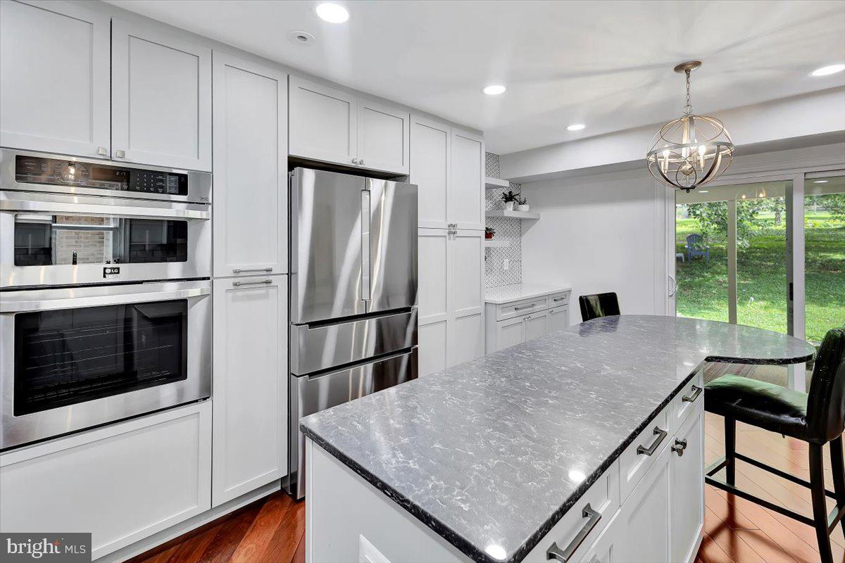 PRIESTFORD HILLS - Residential