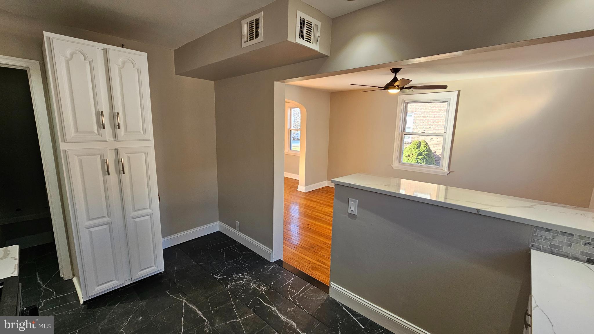 YEADON - Residential