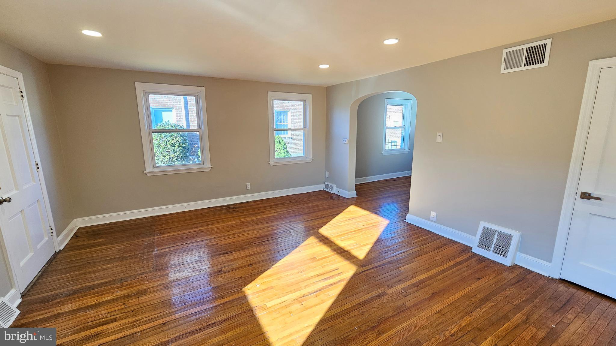 YEADON - Residential