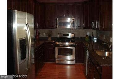 RIVER OAKS - Residential Lease