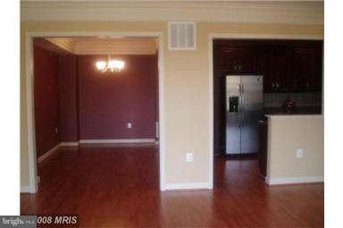 RIVER OAKS - Residential Lease