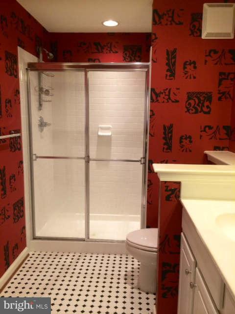 RIVER OAKS - Residential Lease